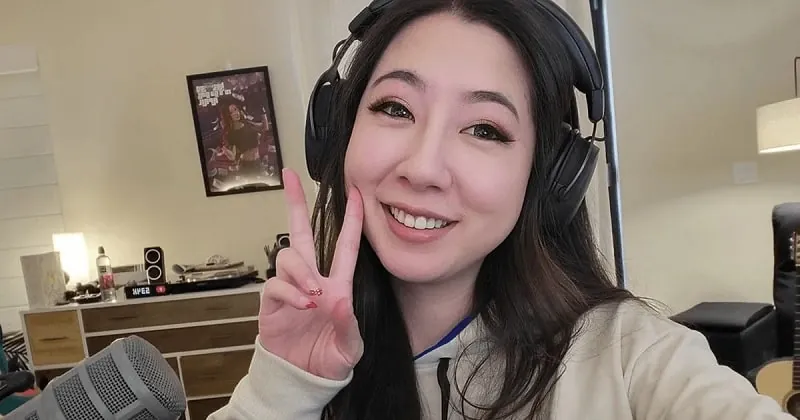 Fuslie (فوس‌لی) 