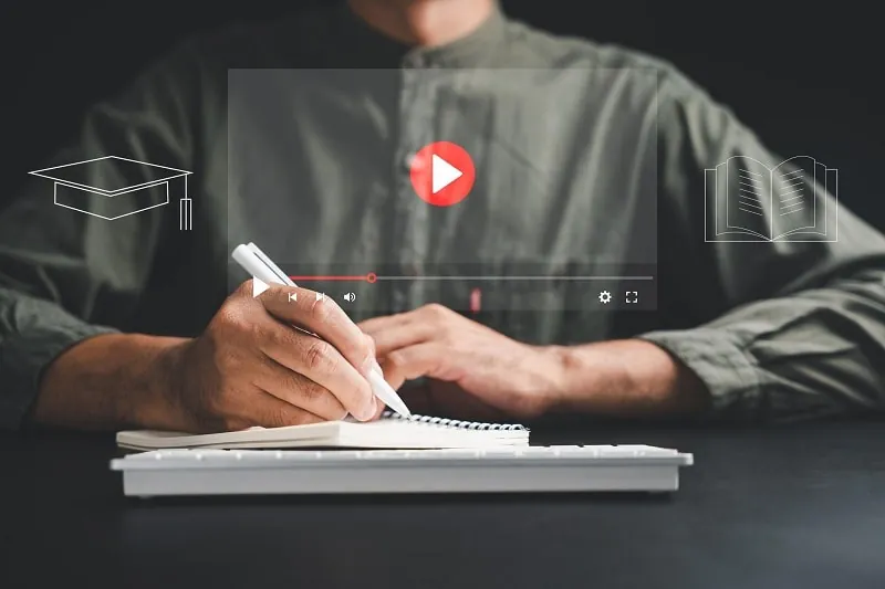 استفاده کردن از قابلیت یوتیوب Courses